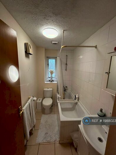 1 Bedroom Flat To Rent In Nicholsons Grove, Colchester, CO1