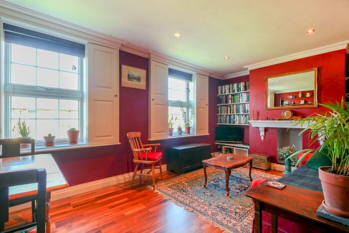 2 Bedroom Flat To Rent In Arbor Road, London, E4