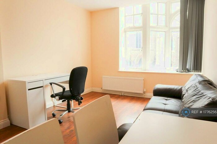 1 Bedroom Flat To Rent In Victoria Avenue, Leicester, LE2
