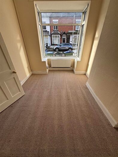 3 Bedroom Terraced House To Rent In Wattis Road, Smethwick, B67