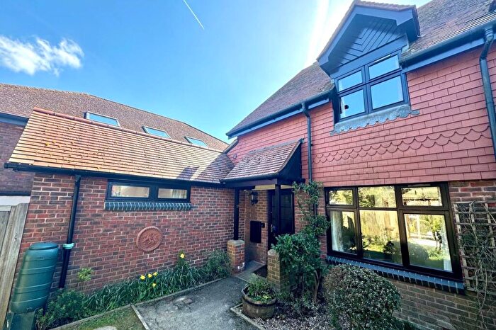 3 Bedroom Retirement Property For Sale In Thornton Meadow, Wisborough Green, RH14