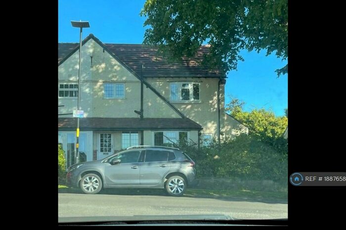 3 Bedroom Semi-Detached House To Rent In Southam Road, Birmingham, B28