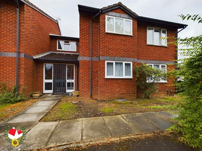 1 Bedroom Flat To Rent In Melody Way, Longlevens, GL2