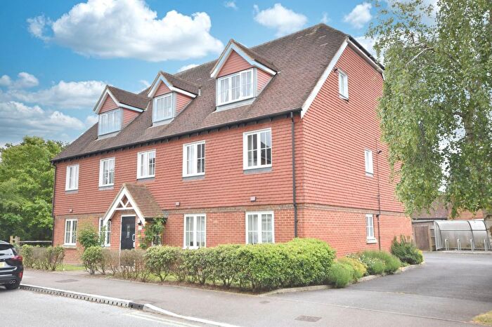 1 Bedroom Flat For Sale In Brookfield Drive, Horley, Surrey, RH6