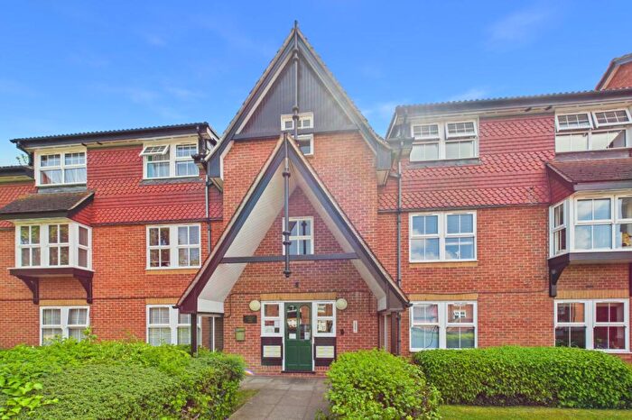 2 Bedroom Apartment To Rent In Flat Stokesay Court Grange Crescent, Dartford, DA2