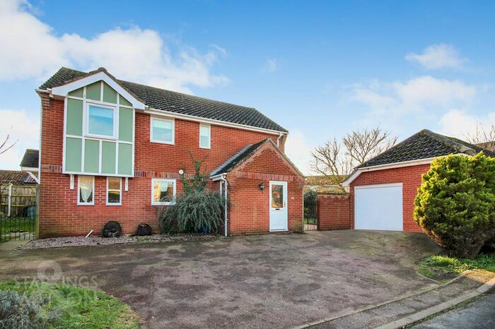 4 Bedroom Detached House To Rent In The Green, Earsham, Bungay, NR35