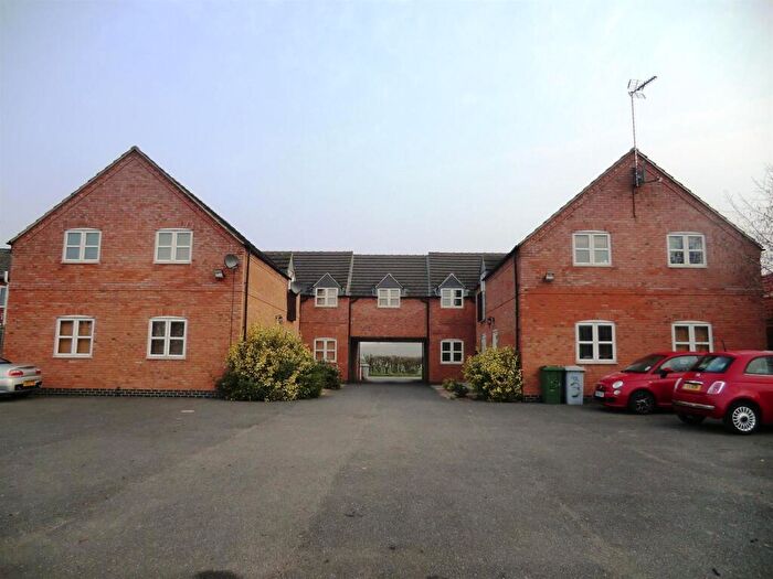 2 Bedroom Flat To Rent In Barnby Court, Barnby Gate, Newark, NG24