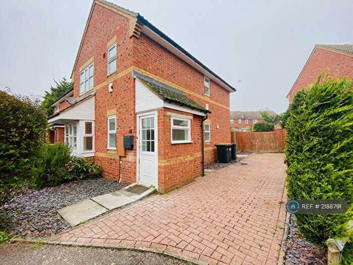 3 Bedroom Semi-Detached House To Rent In Sopwith Way, Shortstown, Bedford, MK42