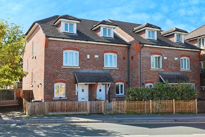 3 Bedroom Terraced House For Sale In Pembury Road, Tonbridge, Kent, TN9