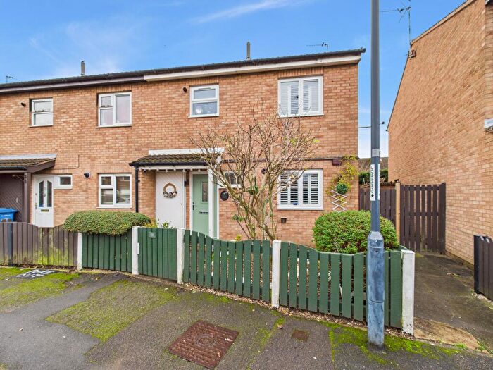 3 Bedroom End Of Terrace House For Sale In Whitwell Gardens, Alvaston, DE24