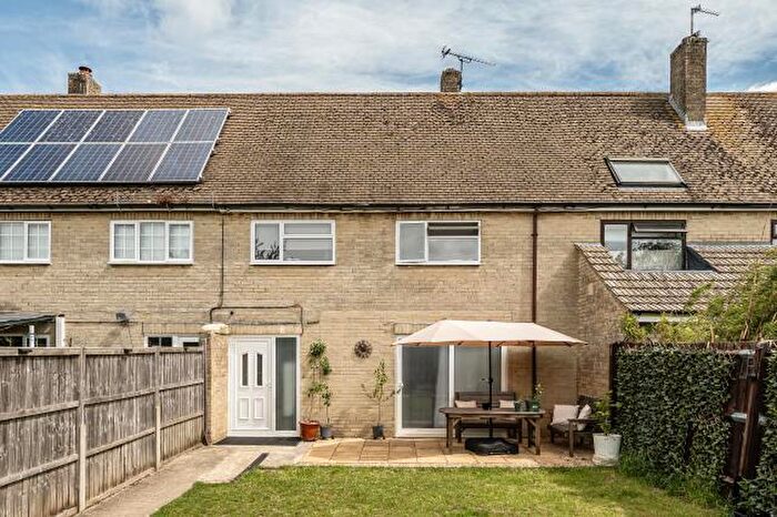 2 Bedroom Terraced House For Sale In Frethern Close, Burford, OX18