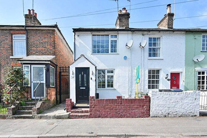 3 Bedroom Terraced House For Sale In Cotterells, Hemel Hempstead, HP1