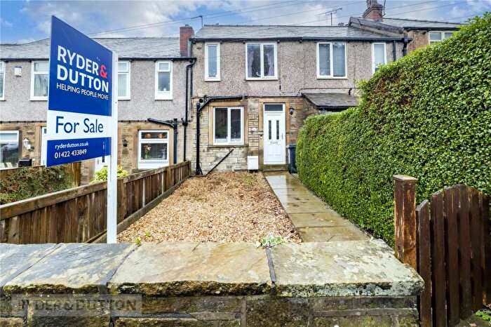 2 Bedroom Terraced House For Sale In Saddleworth Road, Greetland, Halifax, West Yorkshire, HX4