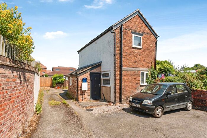 2 Bedroom Detached House For Sale In Chester Road, Buckley, Flintshire, CH7