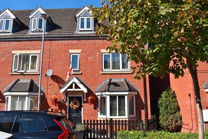 4 Bedroom Terraced House For Sale In Massey Court, Newark, NG24