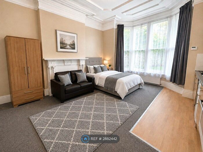 Studio To Rent In Redland Road, Bristol, BS6