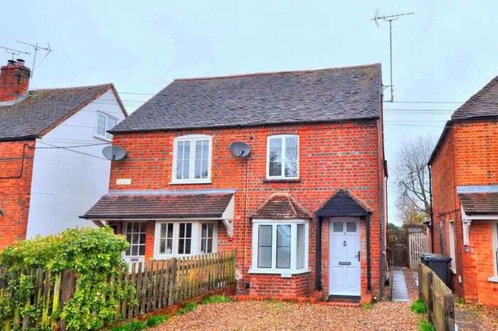 2 Bedroom Semi-Detached House For Sale In Ishree Terrace, Stoke Row, RG9