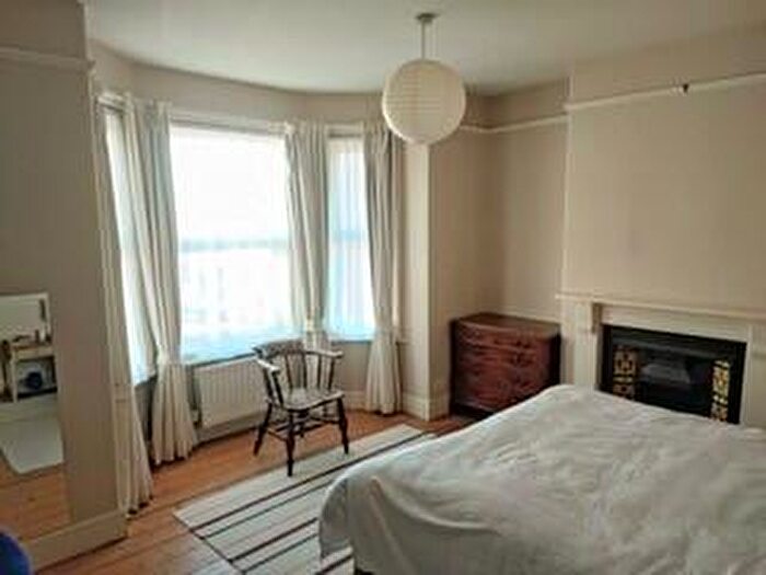 4 Bedroom Terraced House To Rent In Monks Road, Exeter, EX4
