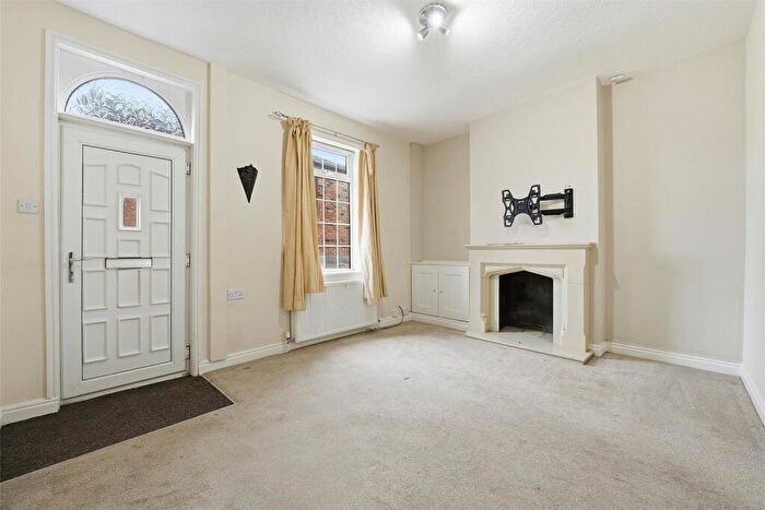 3 Bedroom Cottage To Rent In Beech Road, Reigate, Surrey, RH2