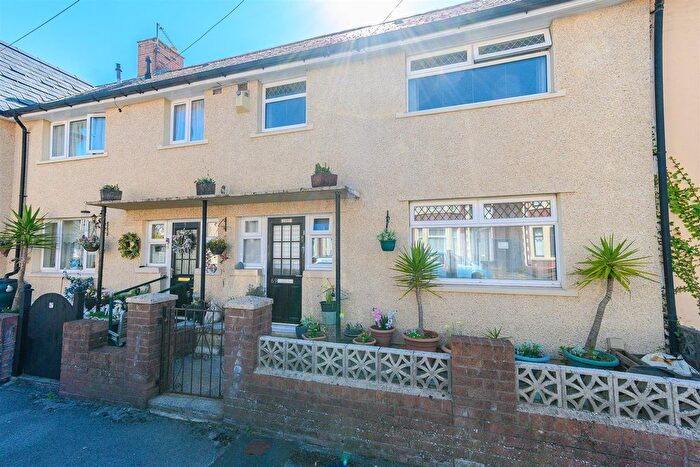 3 Bedroom Terraced House For Sale In Jewel Street, Barry, CF63