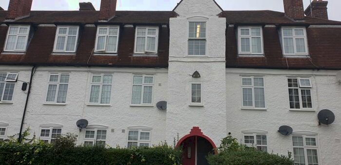 3 Bedroom Flat To Rent In Watling Avenue, Burnt Oak, Edgware HA8