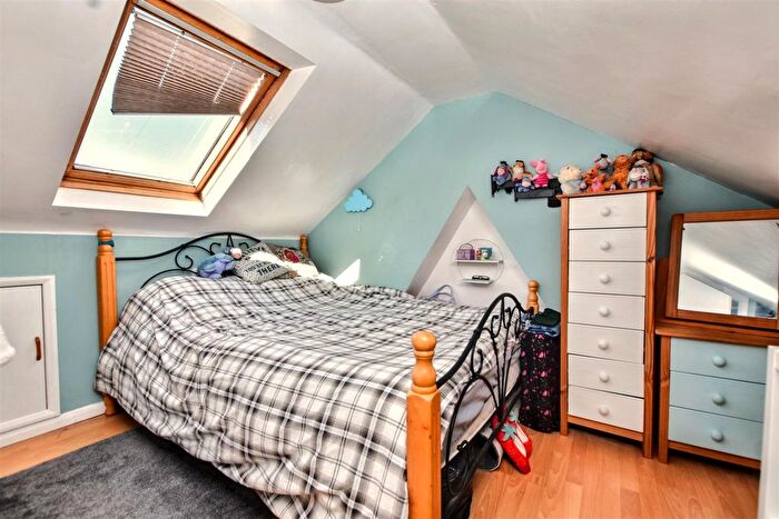3 Bedroom Terraced House For Sale In Albion Road, Eastbourne, BN22