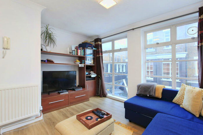 1 Bedroom Flat To Rent In Hillgate Place, Balham Hill, SW12