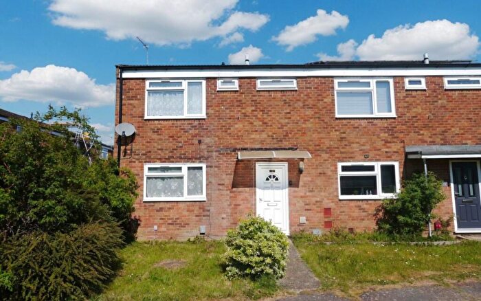2 Bedroom End Of Terrace House For Sale In St Audreys Close, Hatfield, AL10