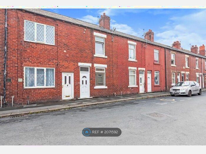 2 Bedroom Terraced House To Rent In Newland Street, Wakefield, WF1