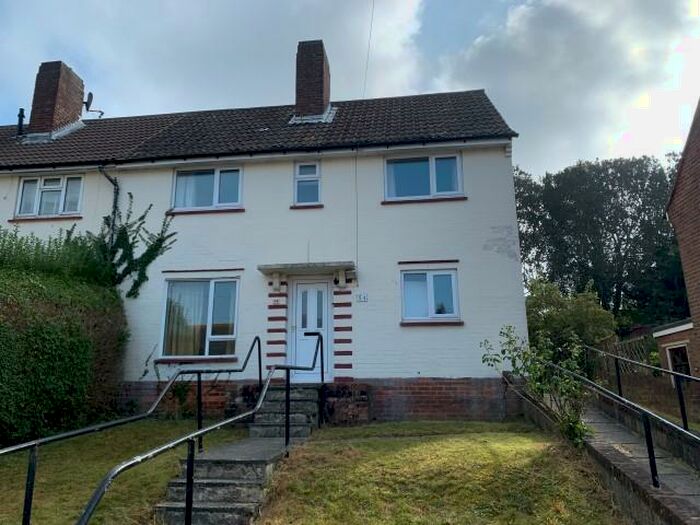 5 Bedroom End Of Terrace House To Rent In Horton Road, BN1