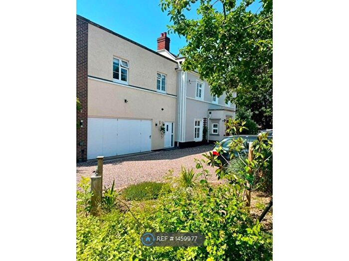 1 Bedroom Flat To Rent In Ashcroft Lane, Lichfield, WS14