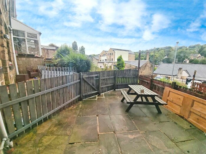 2 Bedroom Terraced House To Rent In Oak Street, Haworth, Keighley, West Yorkshire, BD22