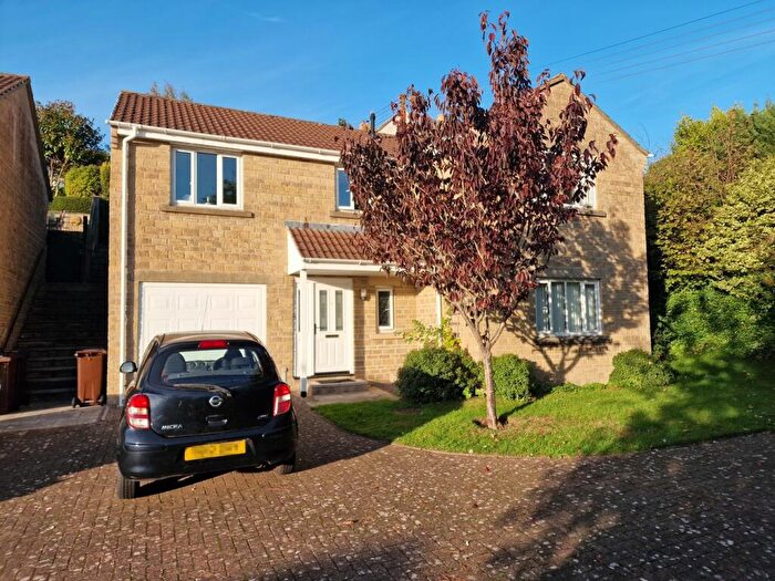 4 Bedroom House For Sale In Three Hill View, Glastonbury, BA6
