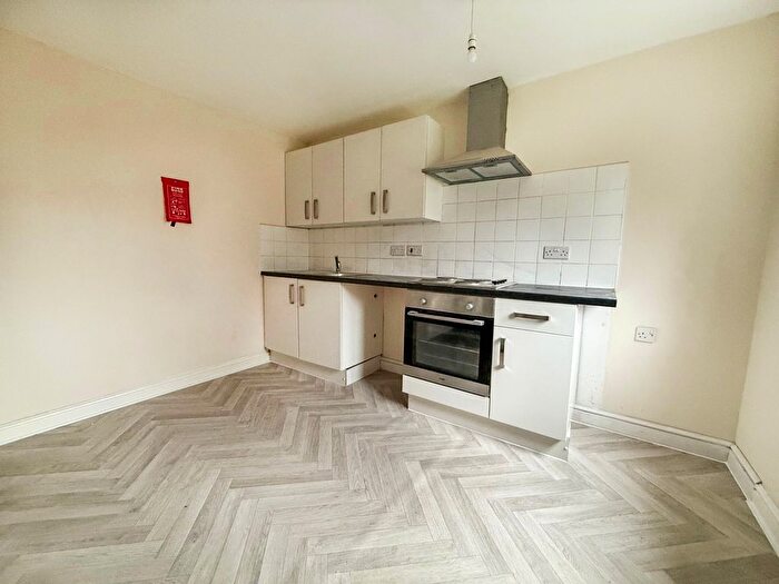 1 Bedroom Flat To Rent In Sherbrooke Road, Nottingham, Carrington, NG5