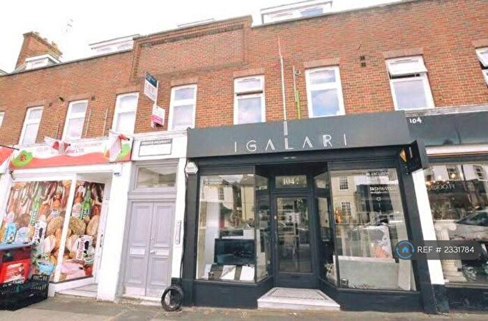 1 Bedroom Flat To Rent In London Road, St. Albans, AL1