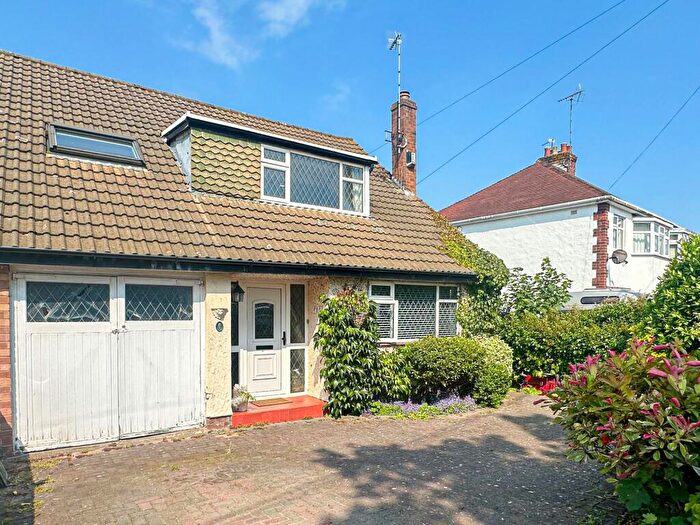 3 Bedroom Semi-Detached House For Sale In Grange Road, Heswall, CH60
