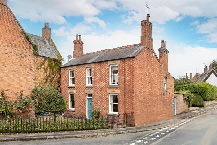 4 Bedroom Detached House For Sale In High Street, Hallaton, LE16