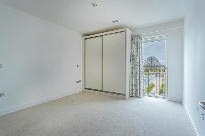 1 Bedroom Retirement Property For Sale In Roundwood Way, Corsham, SN13