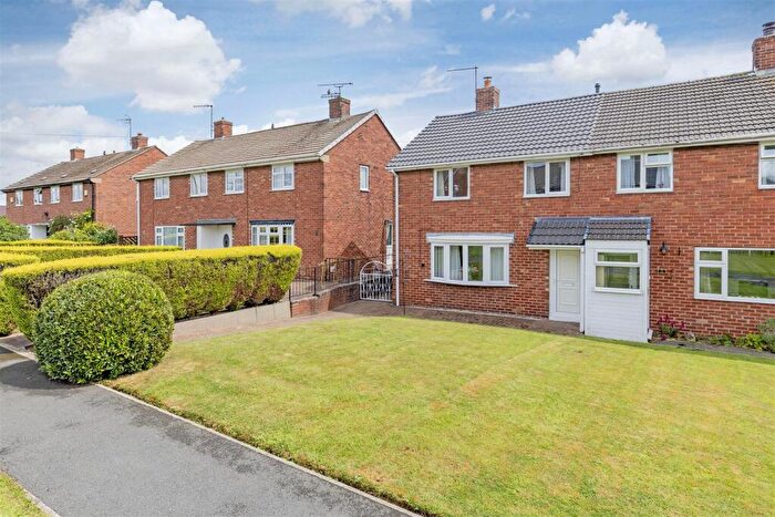 3 Bedroom Semi-Detached House For Sale In Churchside, Calow, Chesterfield, S44