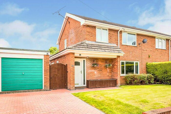 3 Bedroom Semi-Detached House For Sale In Fernhill Lane, Gobowen, Oswestry, Shropshire, SY11