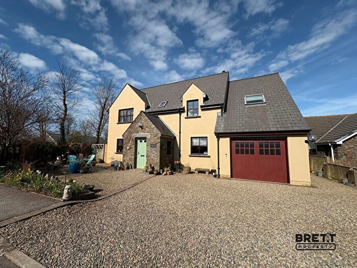 5 Bedroom Detached House For Sale In Reginald Close, Hundleton, Pembroke, Pembrokeshire., SA71