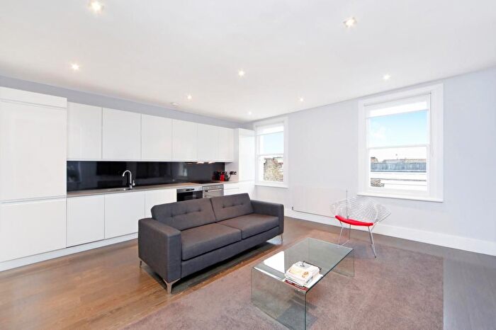 3 Bedroom Maisonette To Rent In Richmond Way, London, Greater London, W14