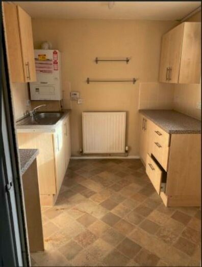 1 Bedroom Flat To Rent In Rowena Close, Derby, Derbyshire, DE24