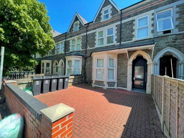 2 Bedroom Flat To Rent In Stacey Road, Cardiff, CF24