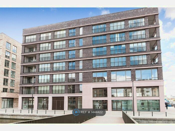 2 Bedroom Flat To Rent In Aird Point, London, E16