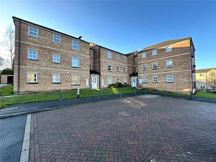 2 Bedroom Apartment To Rent In Broom Mills Road, Farsley, Pudsey, West Yorkshire, LS28