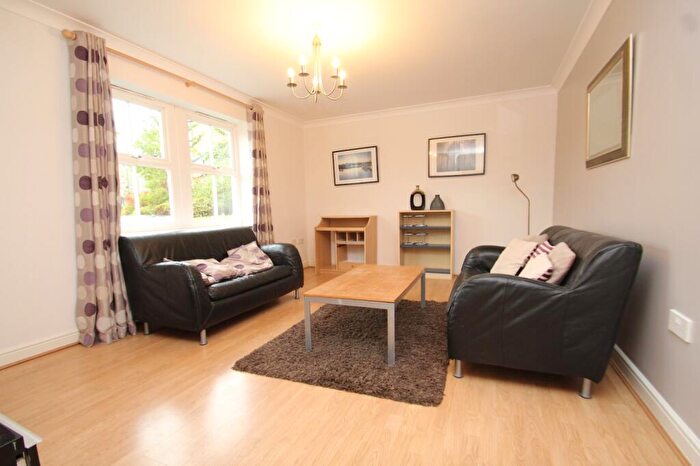 2 Bedroom Flat To Rent In Teale Court, Chapel Allerton, Leeds, LS7