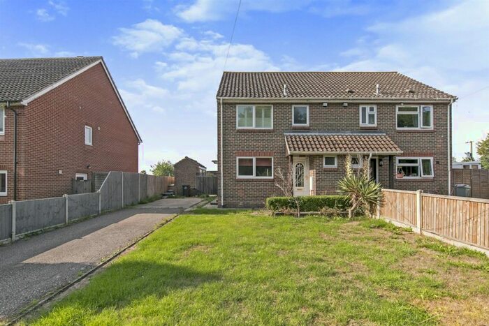 3 Bedroom Semi-Detached House For Sale In Church Road, Stambourne, Halstead, CO9