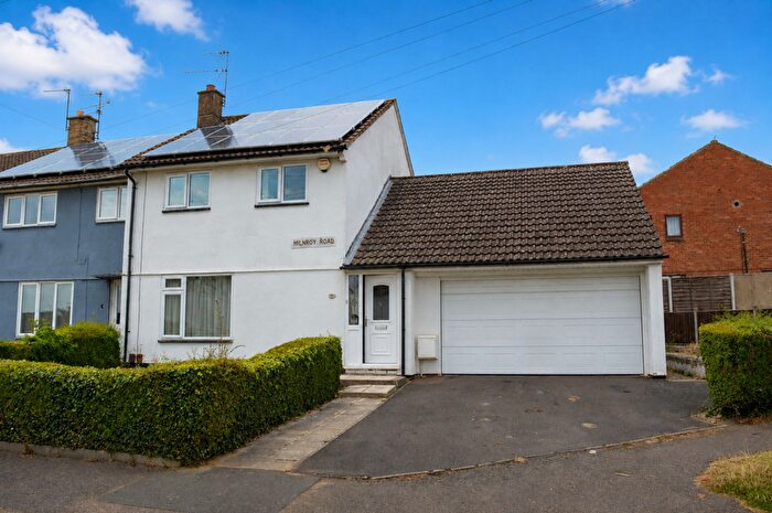 3 Bedroom Semi Detached House For Sale In Milnroy Road, Thurnby Lodge, Leicester, LE5