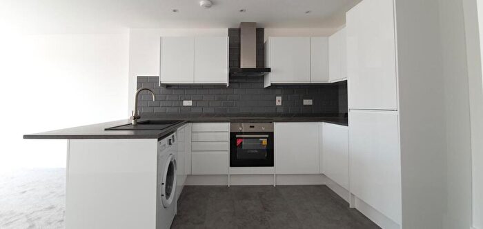 1 Bedroom Maisonette To Rent In Rye Road, Hoddesdon, EN11